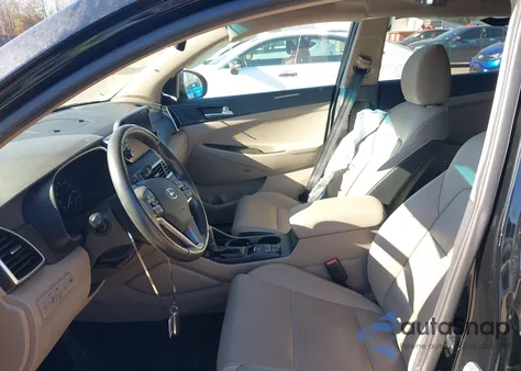 2021 Hyundai Tucson Ultimate z USA, uszkodzony, nr VIN KM8J3CAL1MU314711